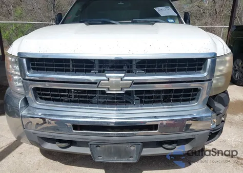 2008 Chevrolet Silverado 2500Hd Work Truck z USA, uszkodzony, nr VIN 1GCHC23K18F141400